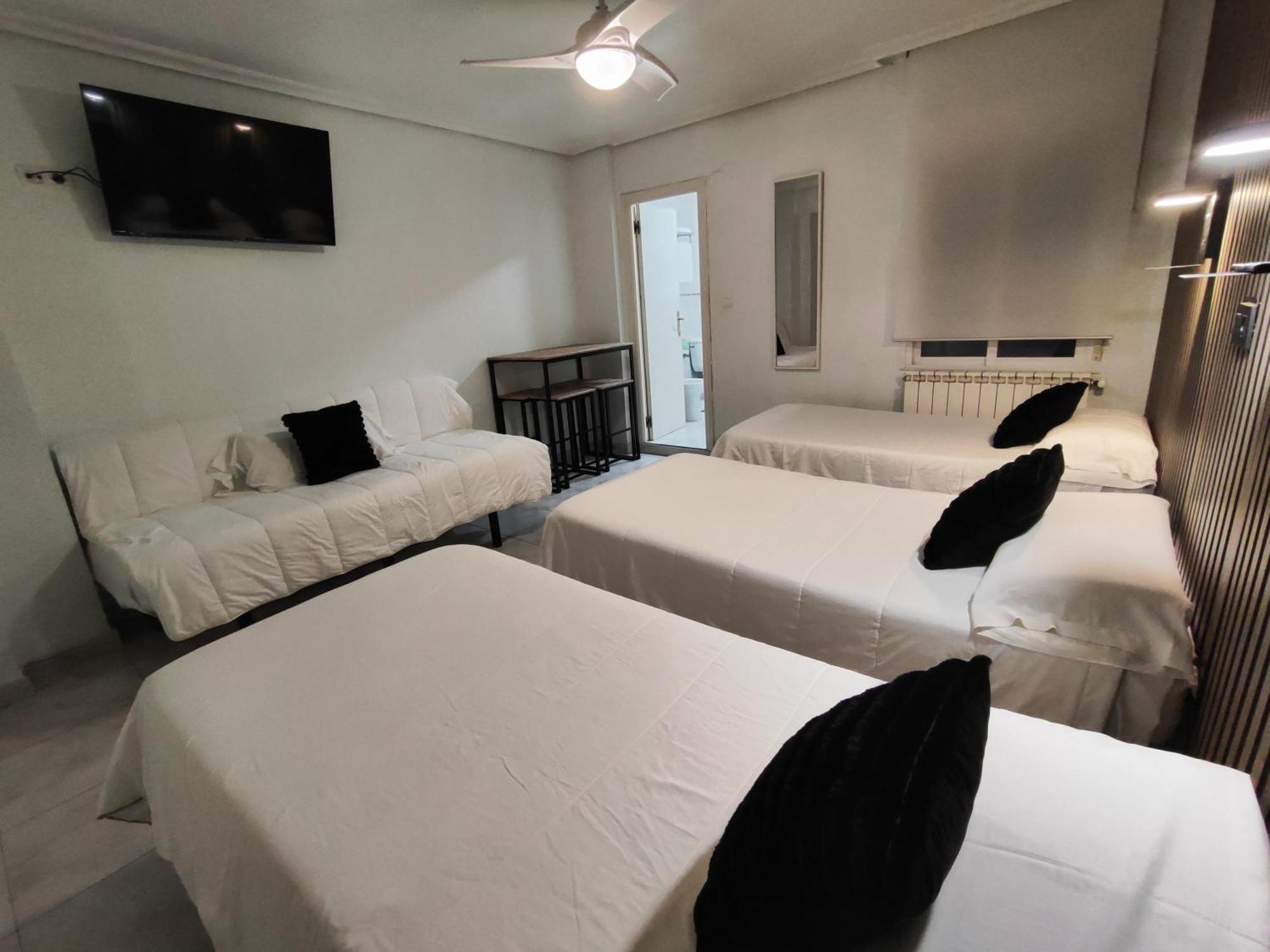 Hostal Lucy Santander Exterior foto